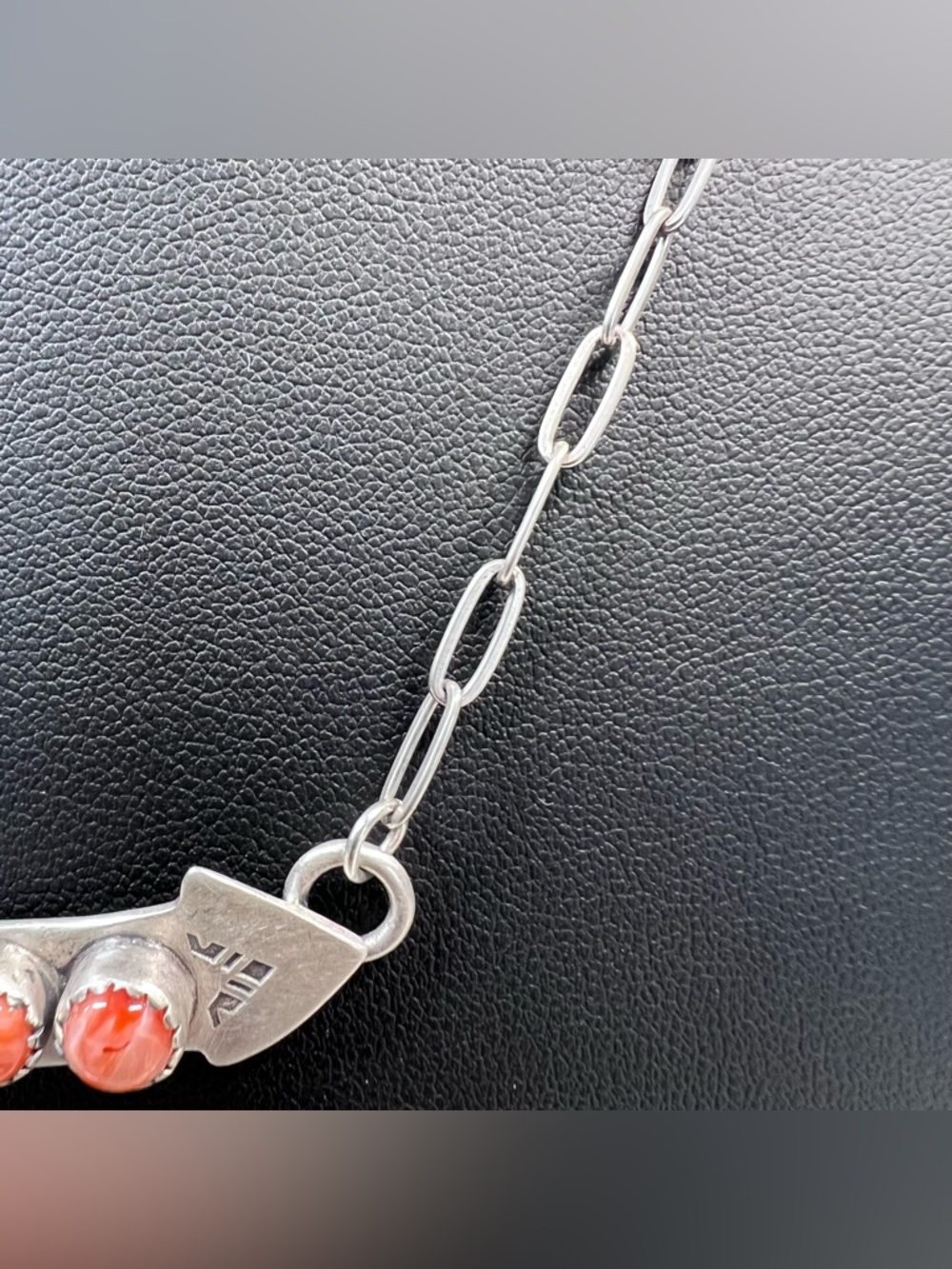 Native American Arrow Bar Necklace - Picture 4 of 6